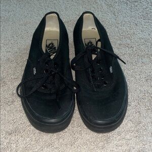 Vans Classic Black Lace-Up Shoes